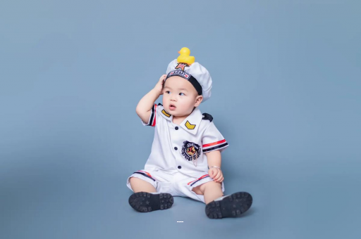广州供卵包男孩宝宝拉黄水怎么回事